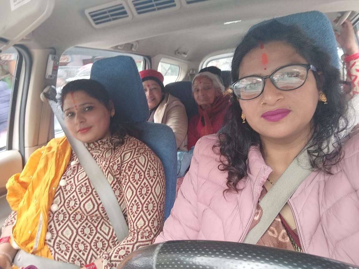 Big breaking :- परिवहन मंत्री चंदन राम दास ने उत्तराखंड की पहली महिला टैक्सी ड्राइवर रेखा पांडे से की फोन पर बात, कही ये बात - News Height